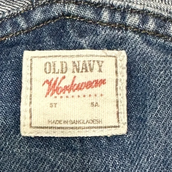 Old navy toddler Jumpsuit denim - Picture 3 of 4